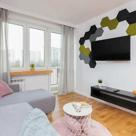 Pomorska Apartament Przy Parku Reagana By Renters Apartment Gdansk