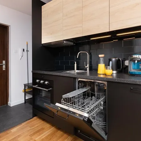 Pomorska Apartament Przy Parku Reagana By Renters Gdansk
